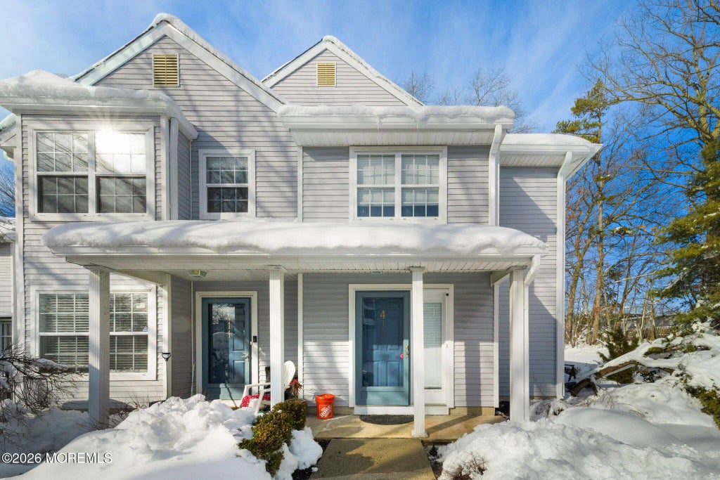 412 Hampton Court, Manalapan