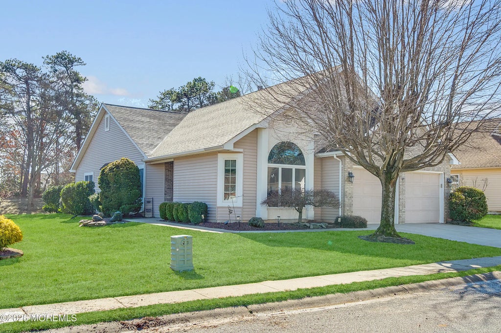 2279 S Chanticleer Court, Toms River