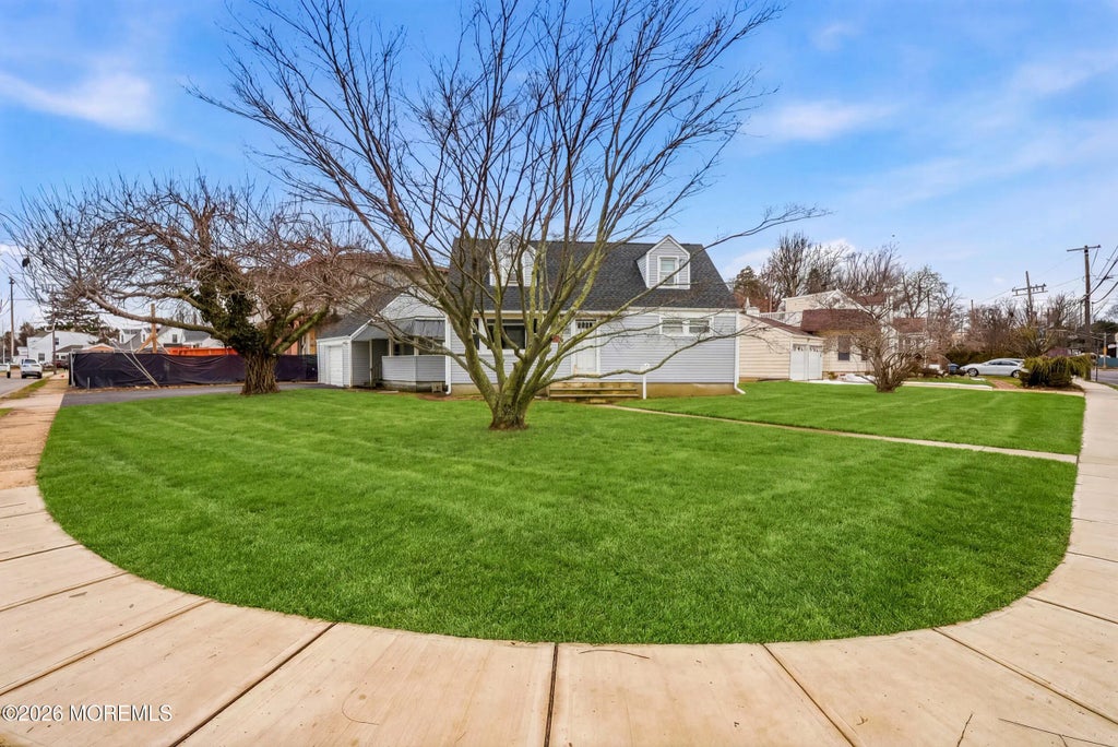 304 Park Avenue, Long Branch