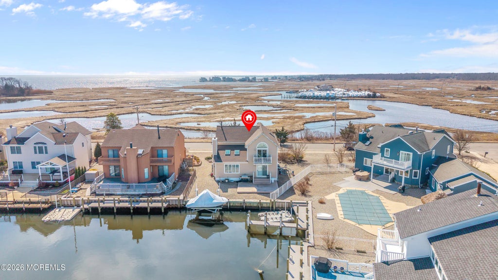 231 Allen Road, Bayville