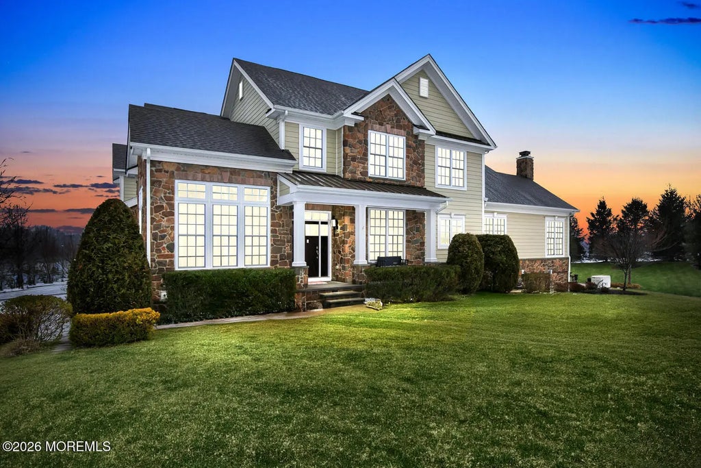 31 Langton Drive, Holmdel