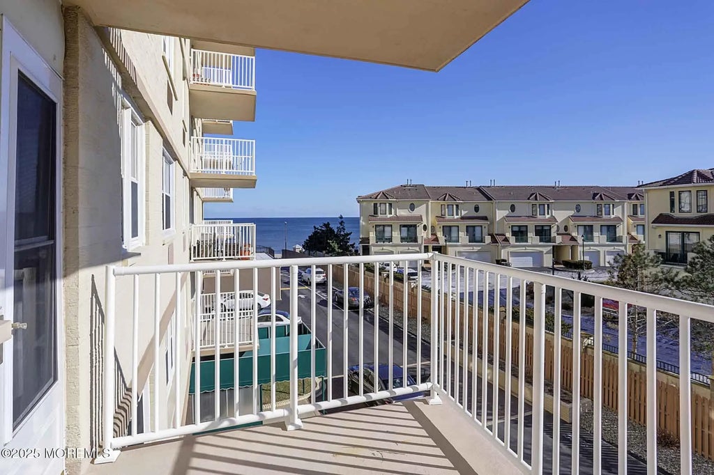 675 Ocean Avenue 3f, Long Branch