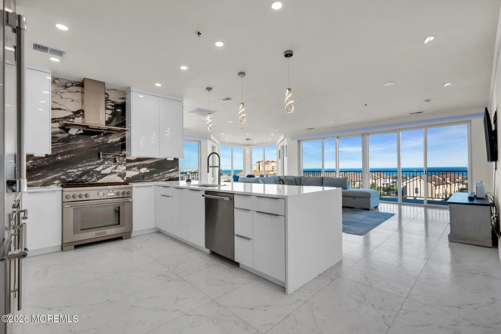 432 Ocean Boulevard N 317, Long Branch