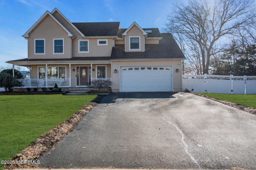 15 Eagle Drive, Bayville