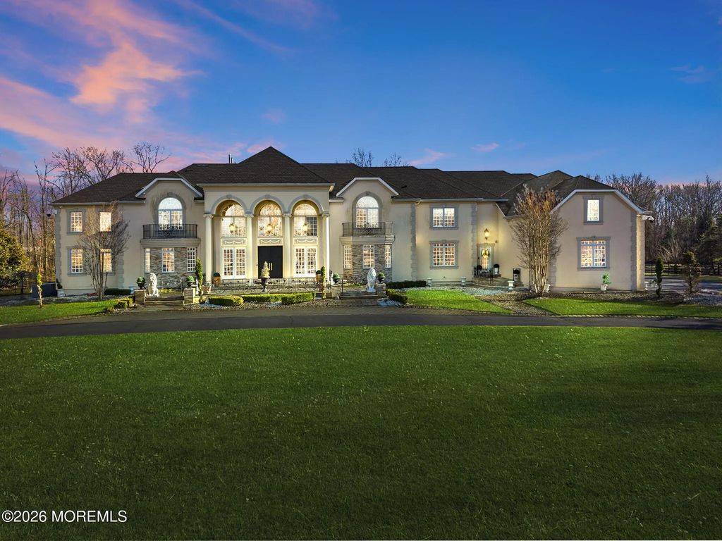 4 Squan Song Lane, Colts Neck