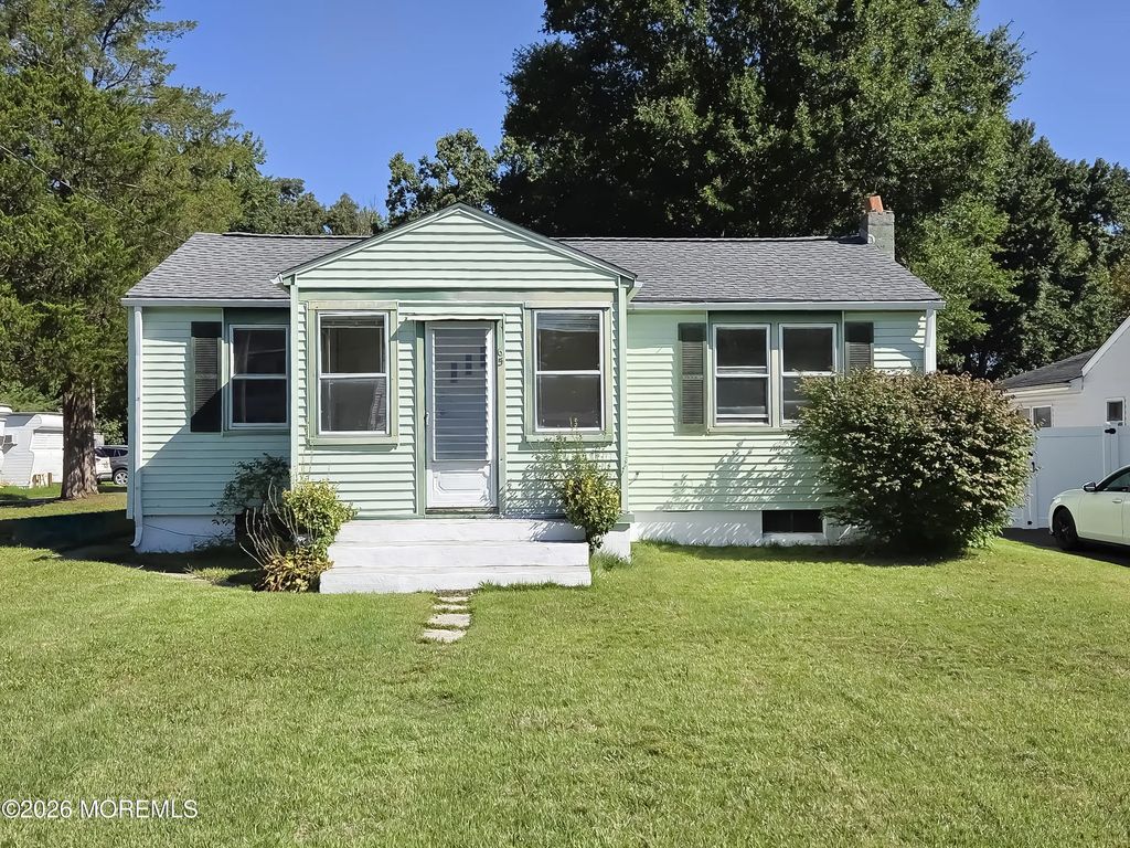 65 Jacobstown Road, New Egypt