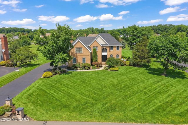 14 Barnyard Court, Plainsboro