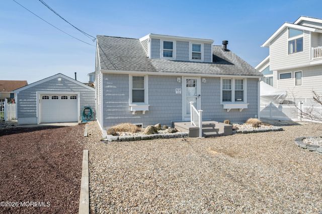 126 Bonita Road, Waretown