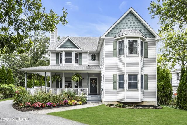 802 Washington Street, Toms River