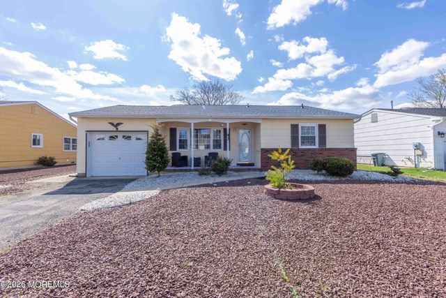 43 Carlisle Road, Toms River