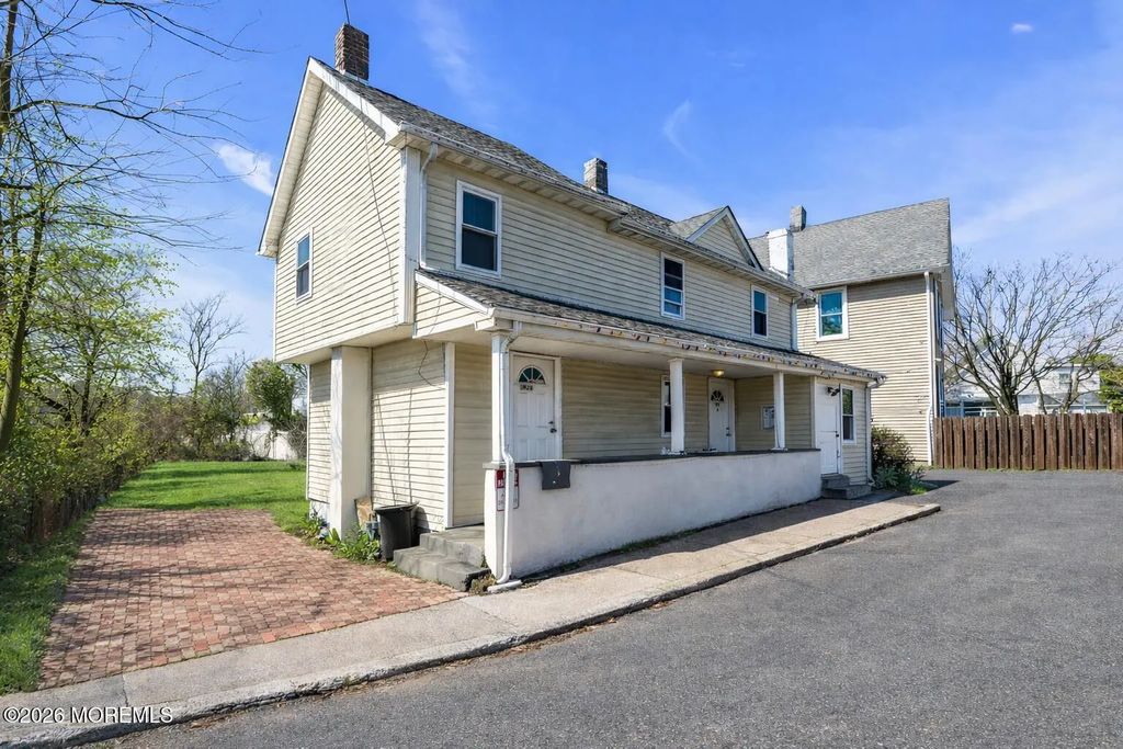 192 Hillside Avenue, Long Branch