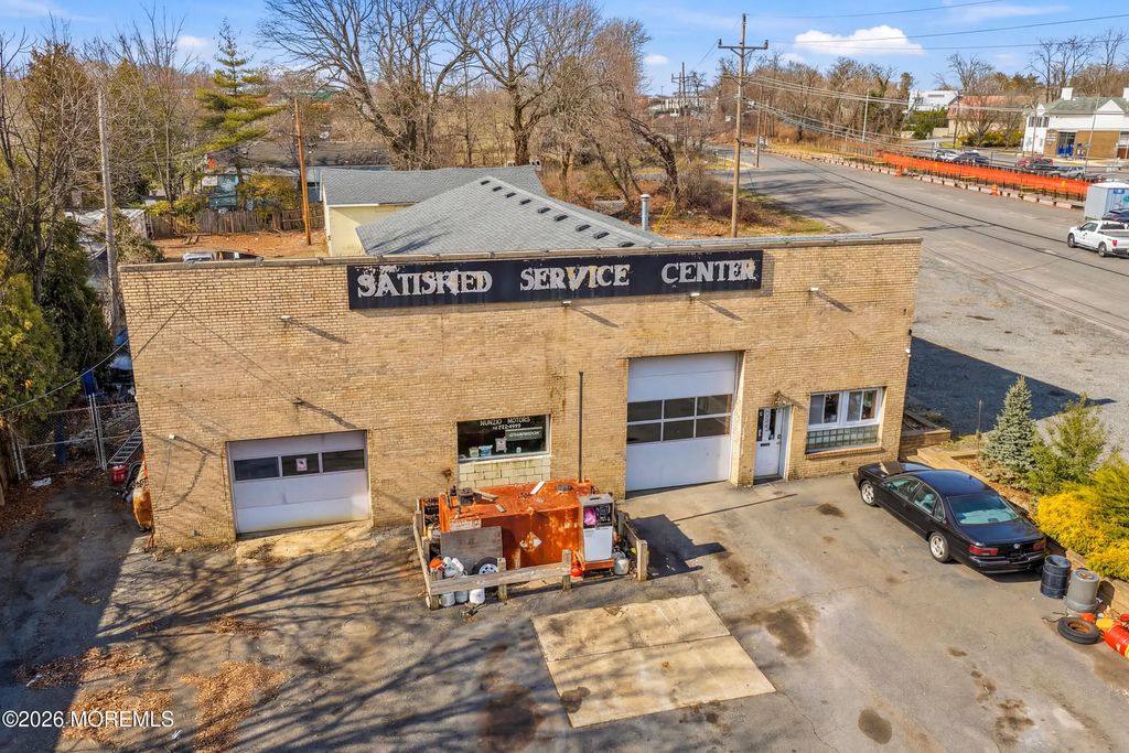 207 N Lincoln Avenue, Long Branch