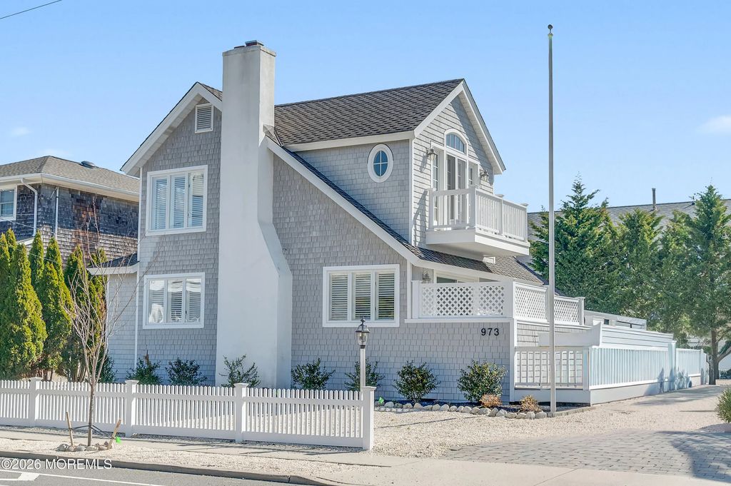 973 Ocean Avenue, Mantoloking