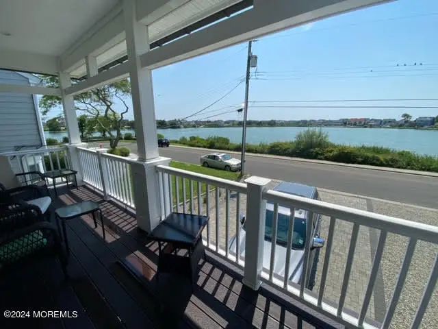 305 Newark Avenue, Point Pleasant Beach