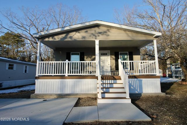 503 Roberts Road, Toms River