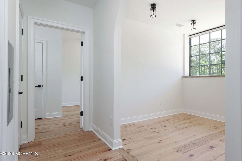 179 Chelsea Avenue 102, Long Branch