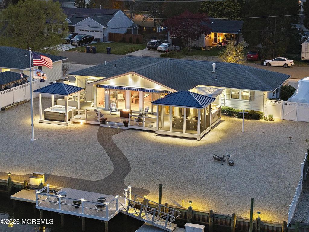 56 Atlantis Boulevard, Little Egg Harbor