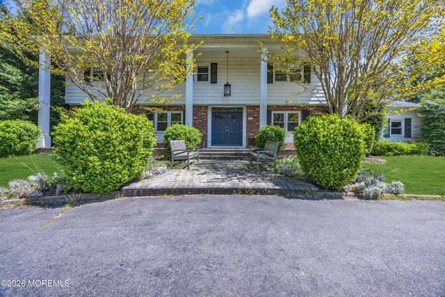 25 Surrey Lane, Ocean Twp