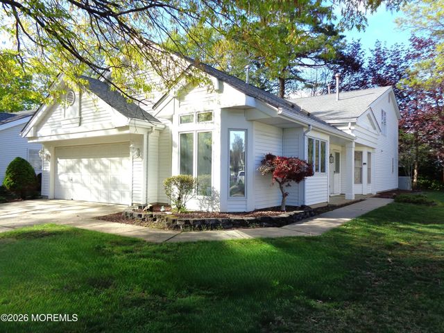 2311 Kira Court, Toms River