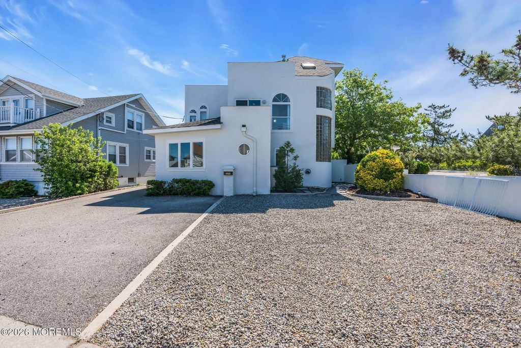 1322 Ocean Avenue, Point Pleasant Beach
