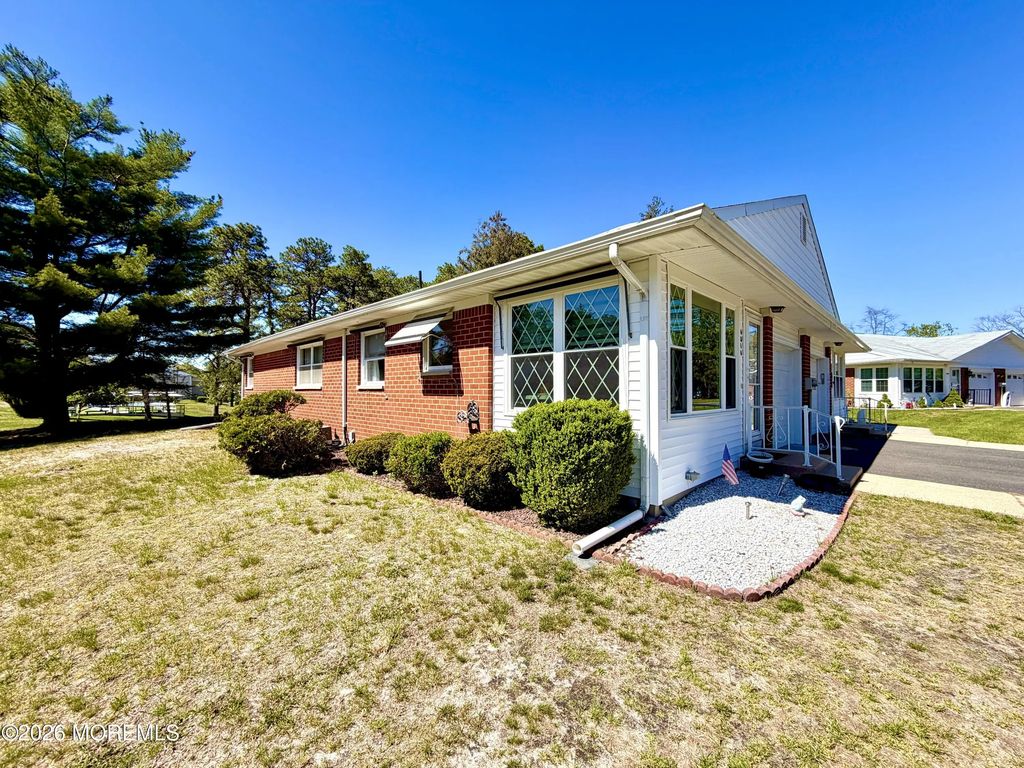401 Highland Drive A, Whiting