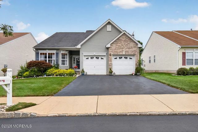 21 Snowberry Lane, Howell