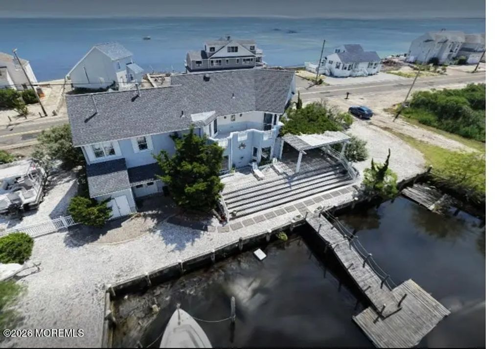 322 Bayshore Drive, Barnegat