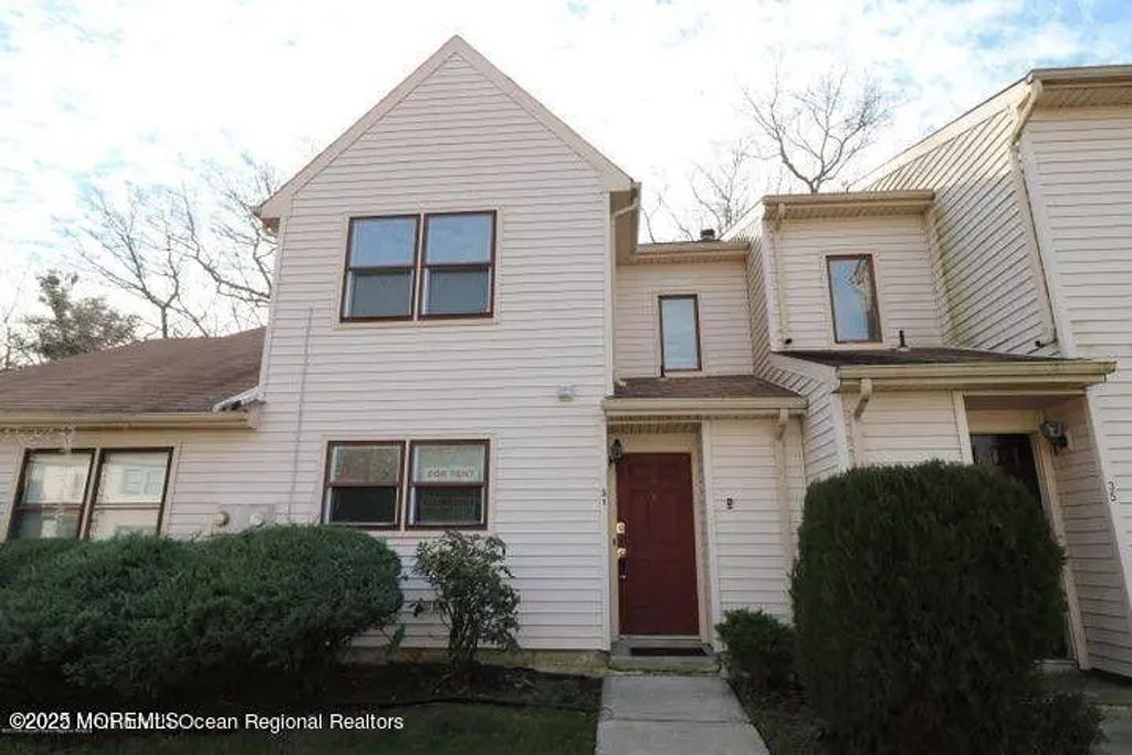 31 Pin Oak Lane, Little Egg Harbor