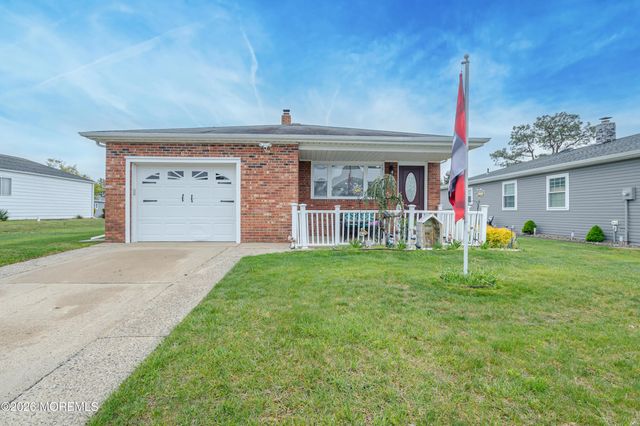 63 Puerto Vallarta Street, Toms River