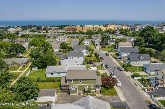 132 Sampson Place, Long Branch