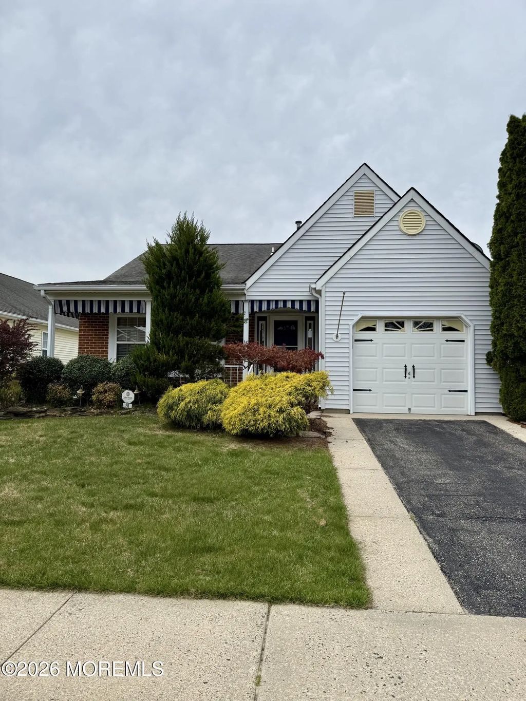 26 Lambert Way, Toms River