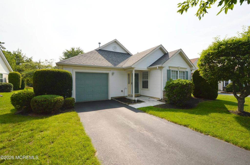 2654 Meadow Lake Drive, Toms River