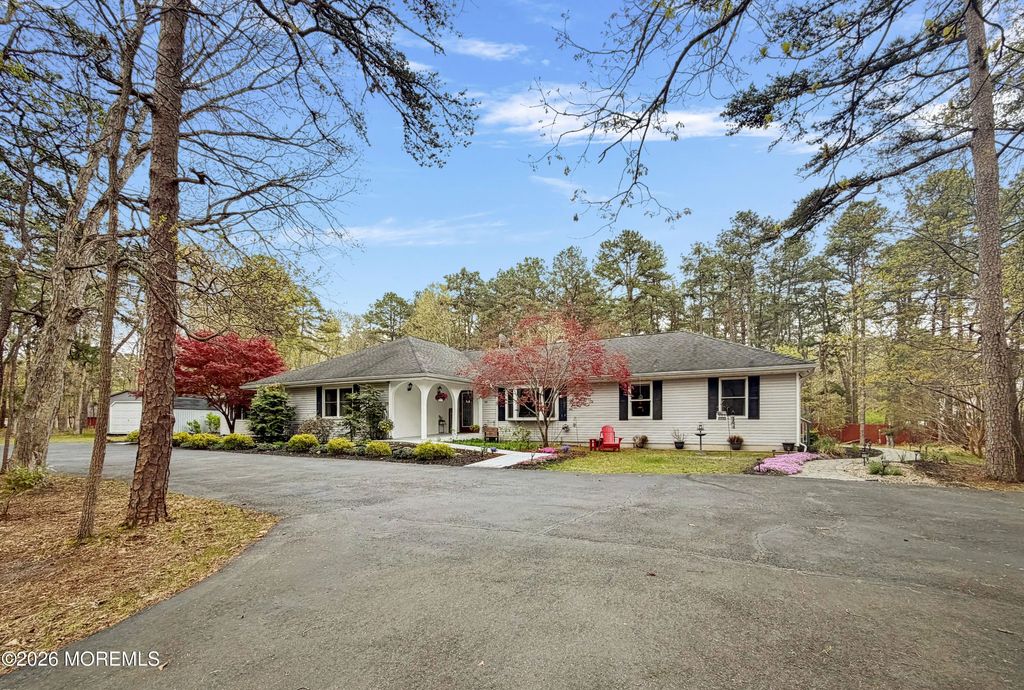 379 E Bird Village Road, Jackson
