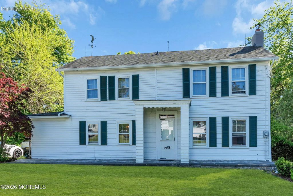 124 Higgins Road, Matawan