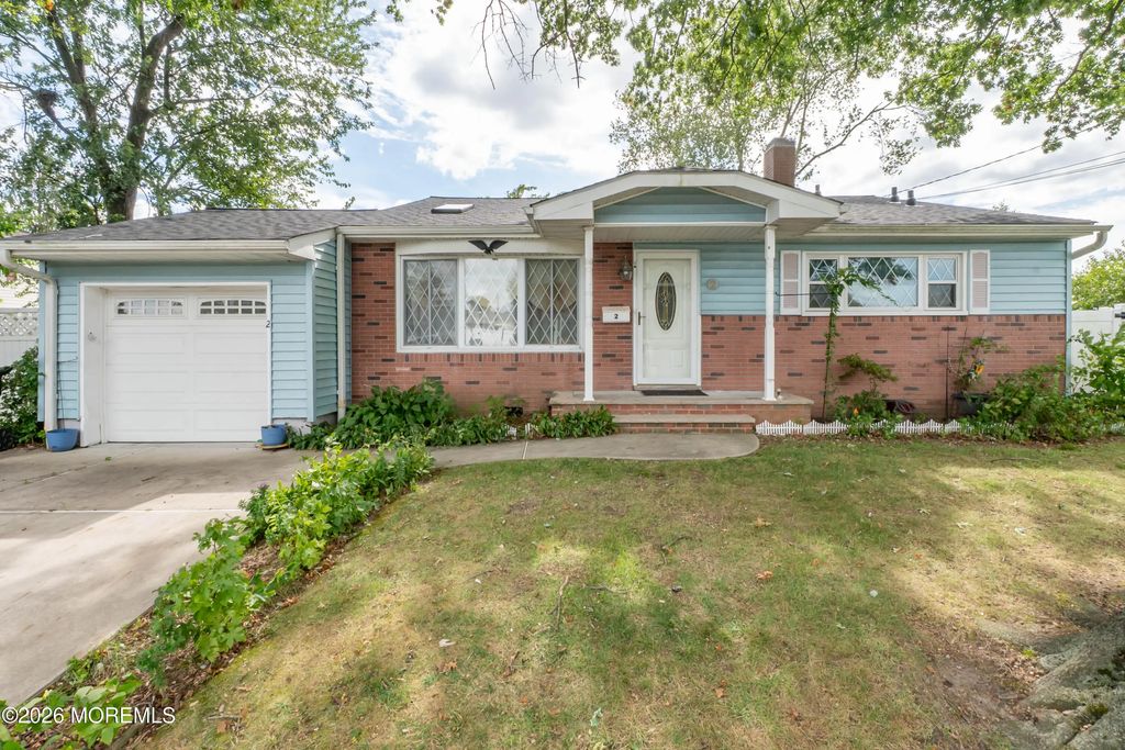2 Garden Terrace, Hazlet