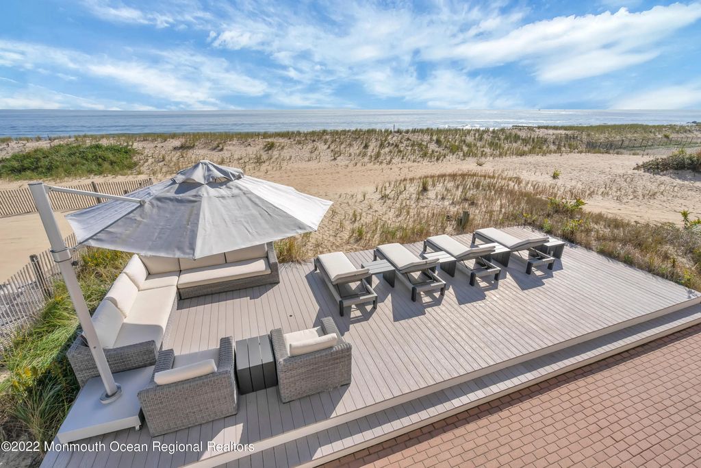 706 Morven Terrace, Sea Girt
