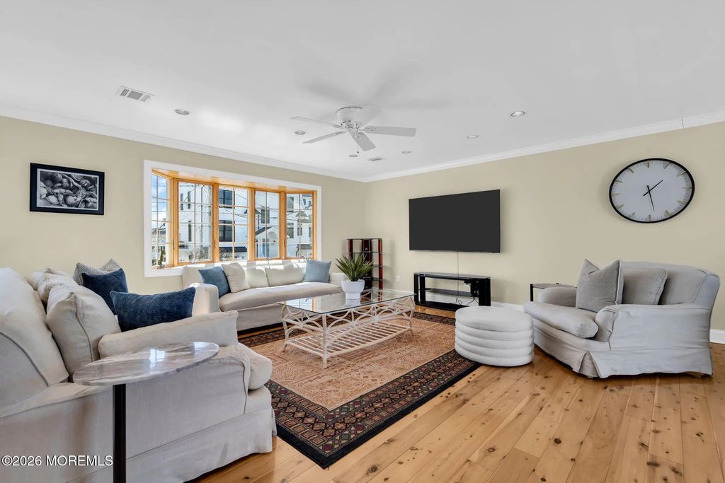 326 Cutter Lane, Mantoloking