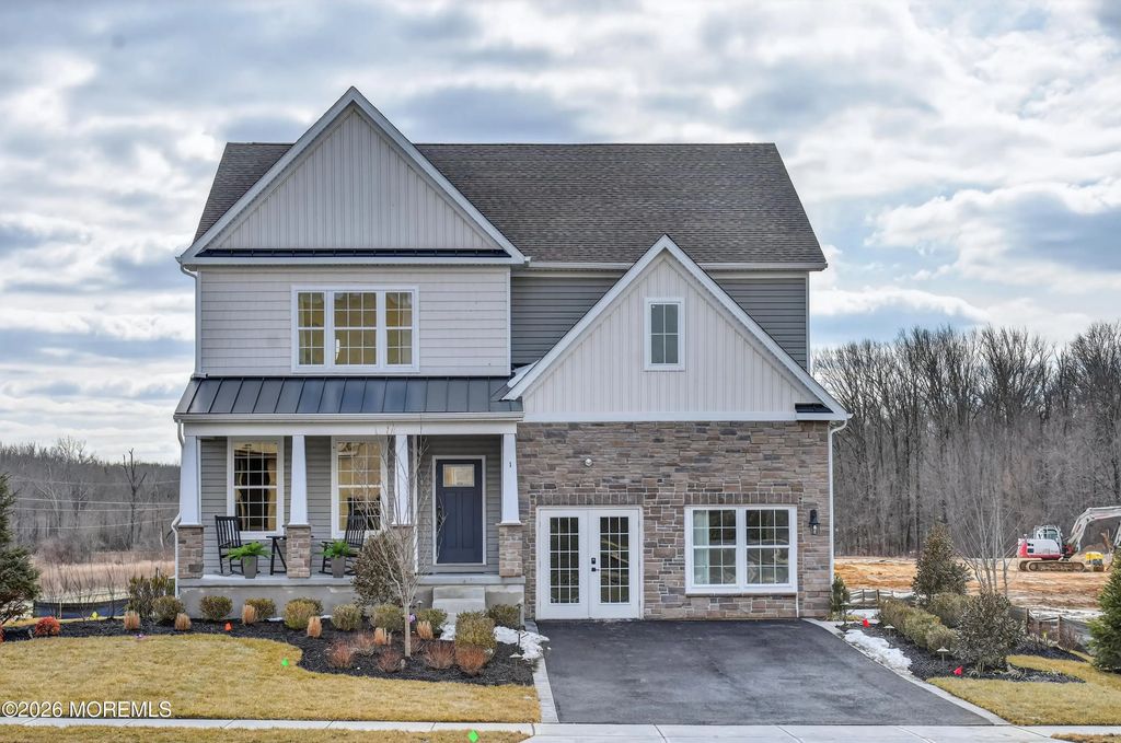 41 Georgetown Drive, Freehold