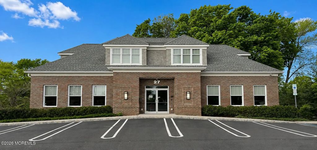 27 Apple Street, Tinton Falls