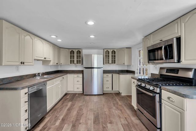 9 Arneytown Hornerstown Road, Upper Freehold
