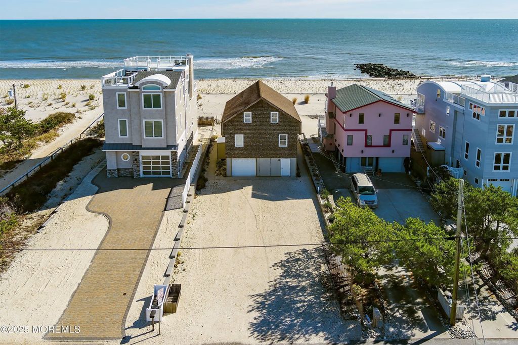 5303 S Long Beach Boulevard, Long Beach Twp