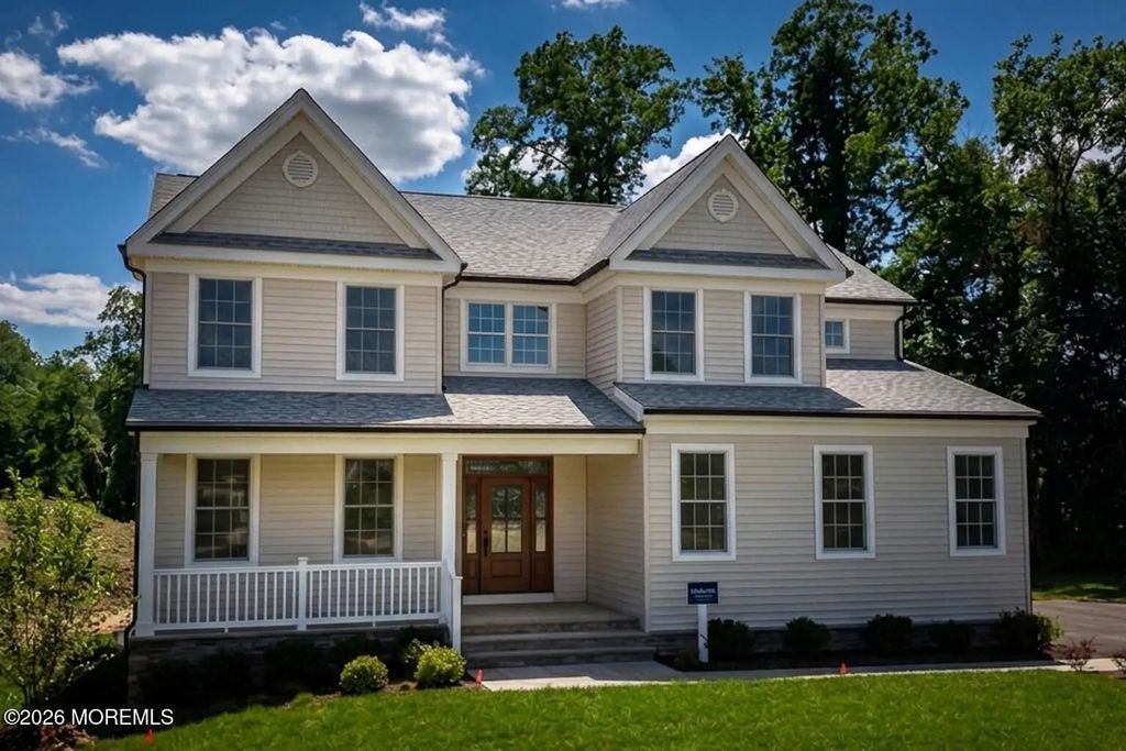 1 Barrington Court, Holmdel