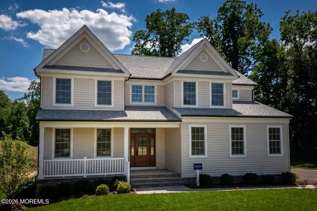 1 Barrington Court, Holmdel