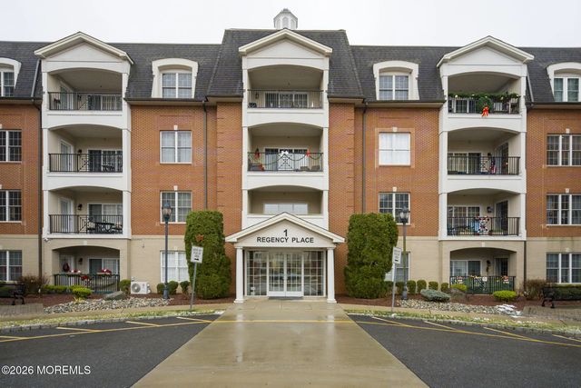319 Regency Place 319, Woodbridge