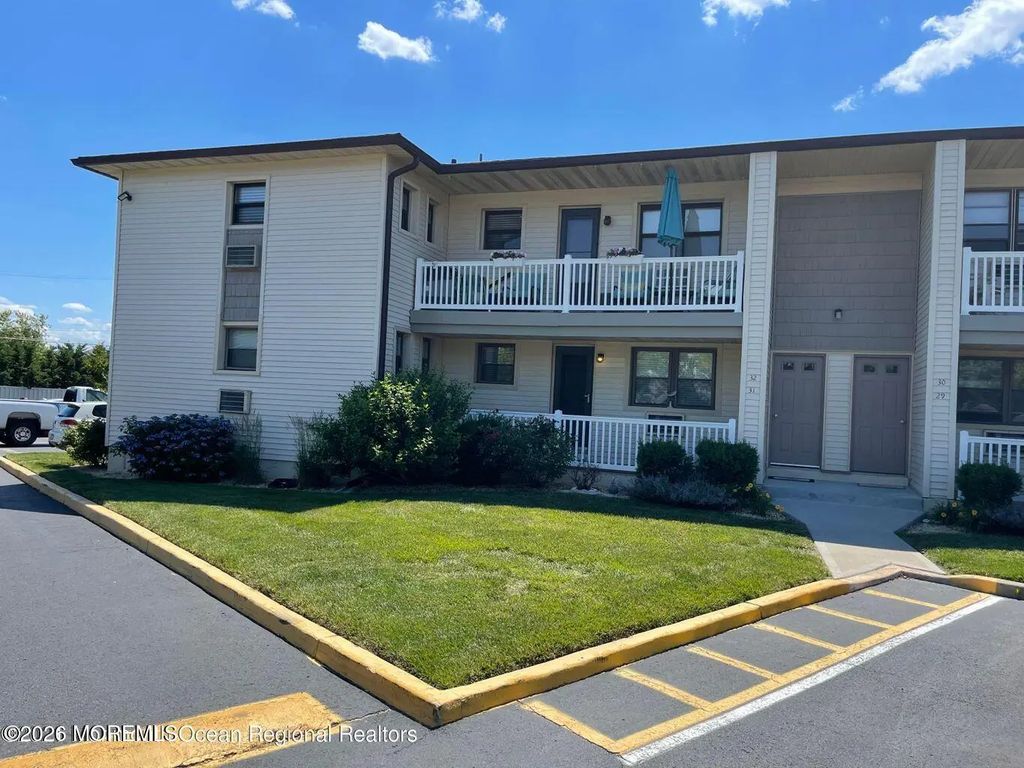31 Wharfside Drive, Monmouth Beach