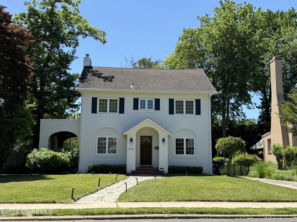 510 Blanchard Parkway, West Allenhurst