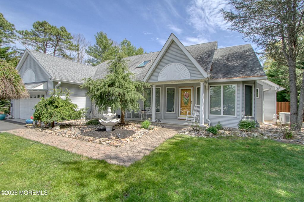 713 Western Boulevard, Lanoka Harbor