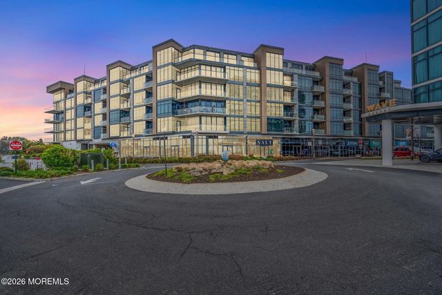 15 Morris Avenue 202, Long Branch