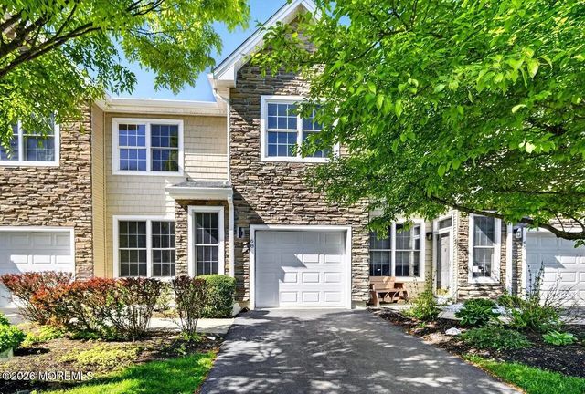 68 Osprey Drive, Old Bridge