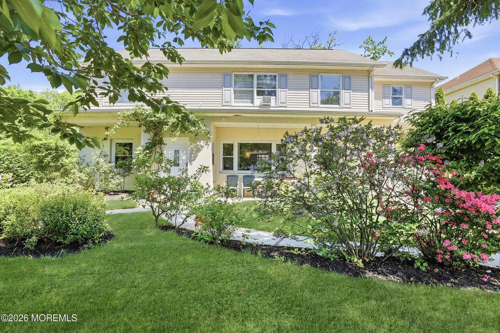 905 14th Street, Lakewood